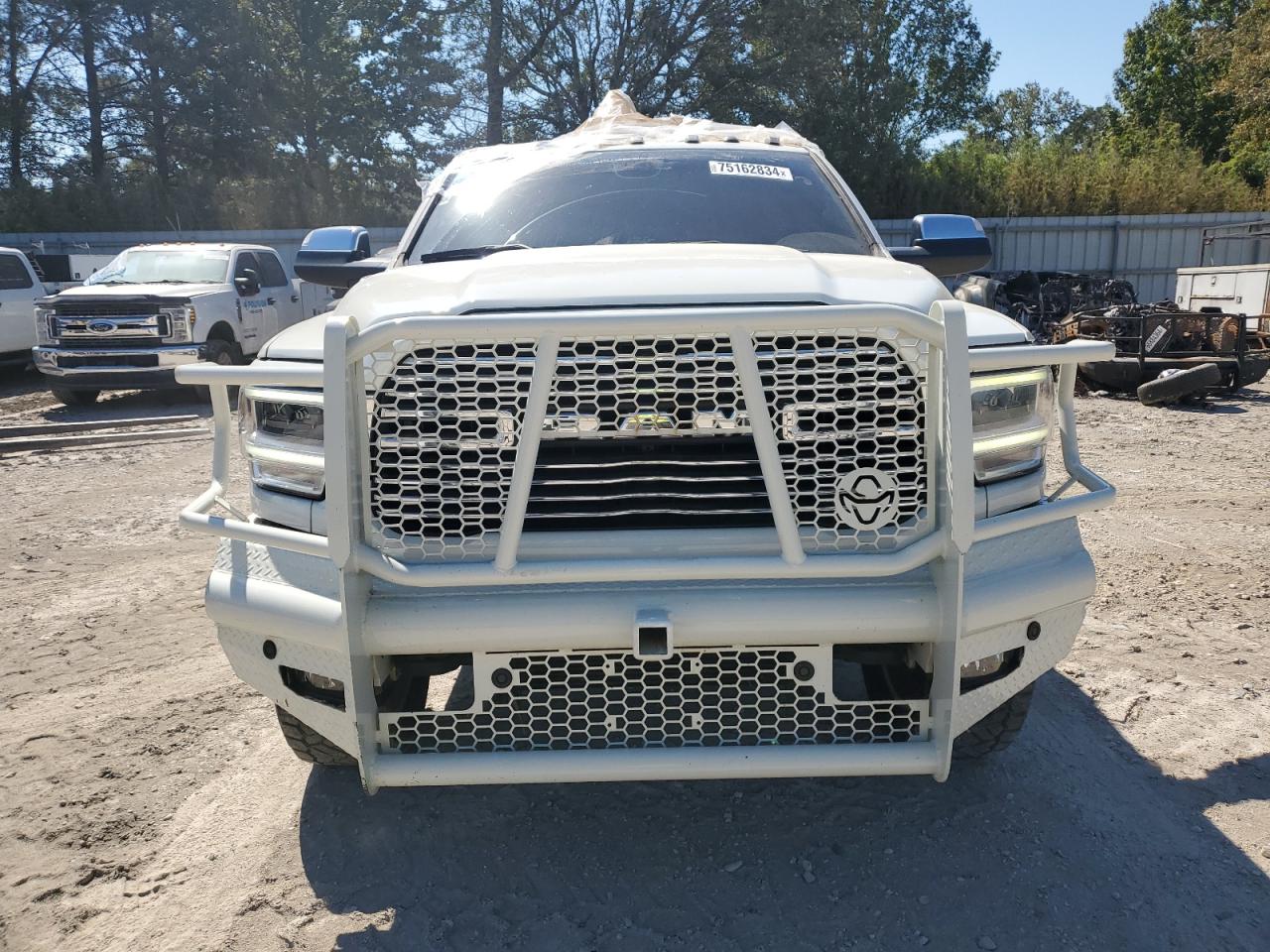 2019 RAM 3500 - Image 5