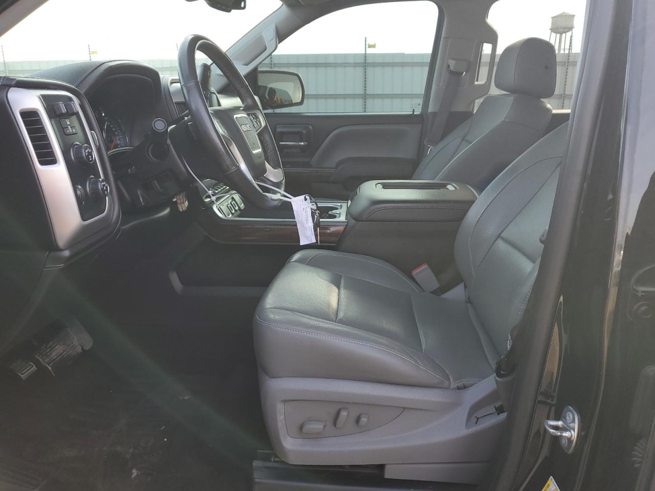 2017 GMC Sierra - Image 7