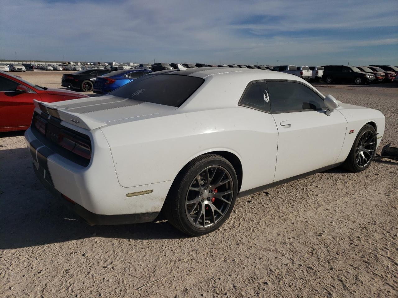 2016 Dodge Challenger - Image 3