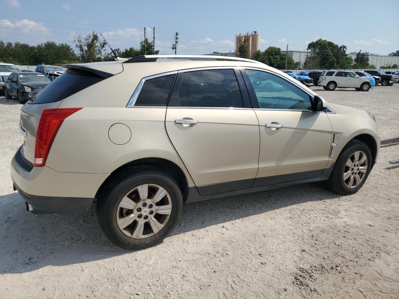 2010 Cadillac SRX - Image 3