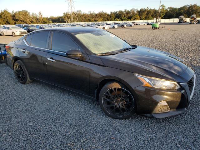 1N4BL4BV3LC154520 Nissan Altima S 4