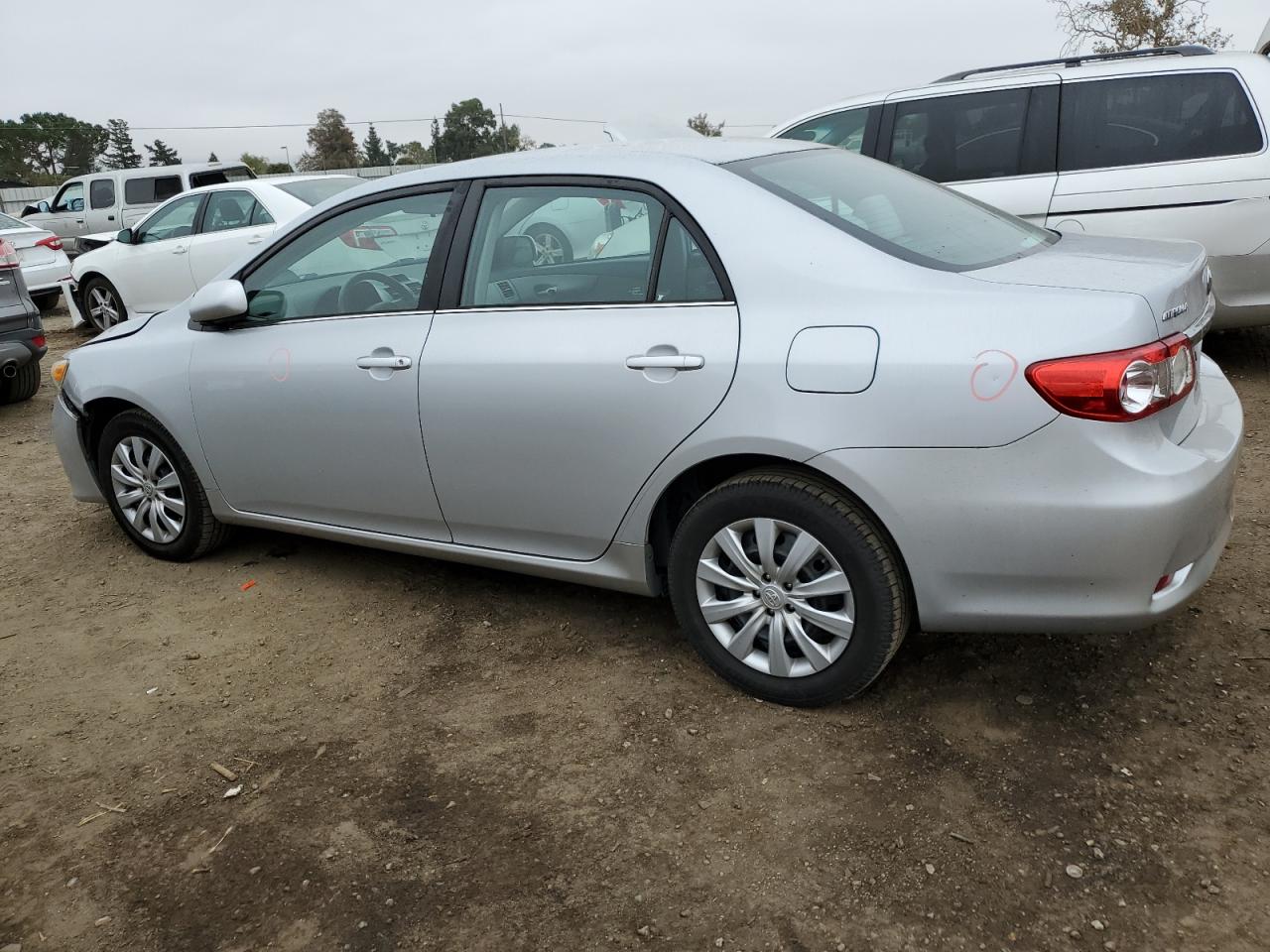 VIN 2T1BU4EEXDC972208 2013 TOYOTA COROLLA no.2