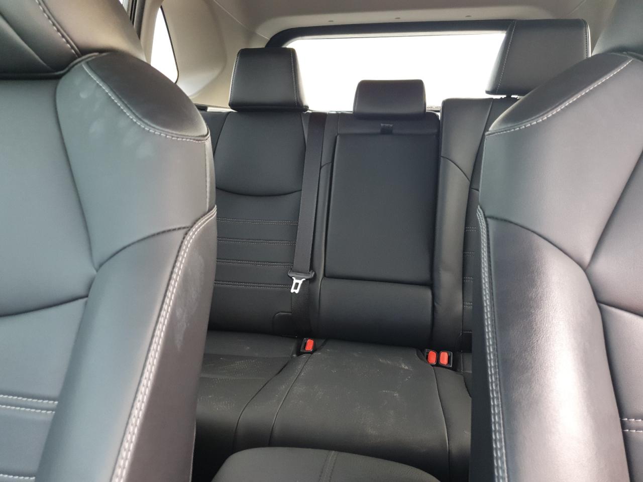 2021 Toyota Rav4 Xle Premium VIN: 2T3C1RFV7MC172692 Lot: 76201994