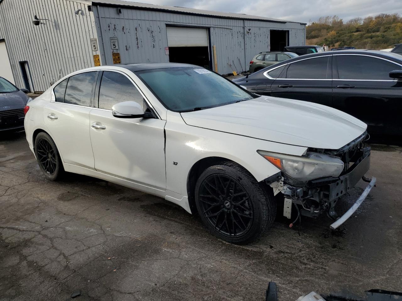 2014 Infiniti Q50 - Image 4