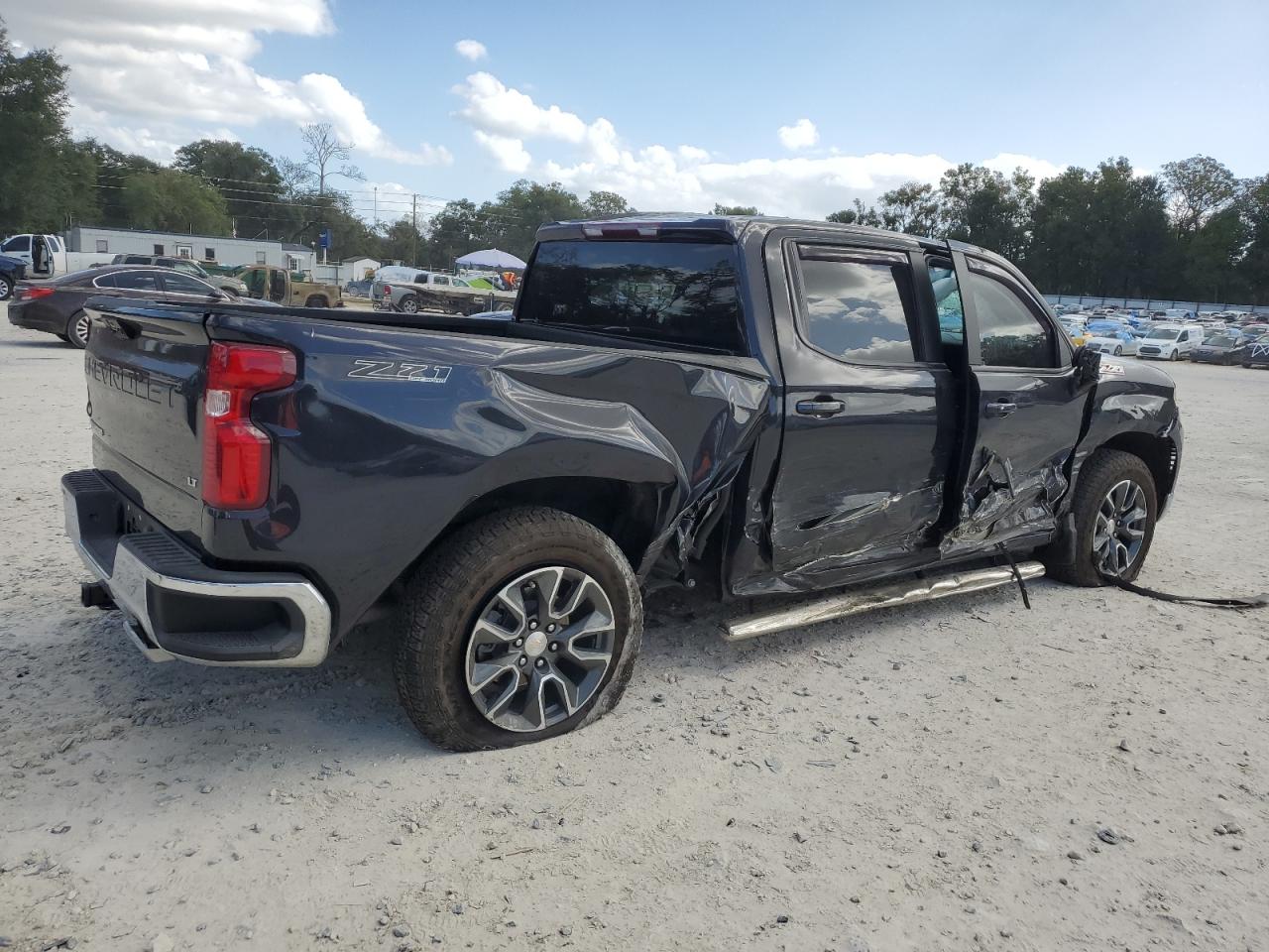 2023 Chevrolet Silverado - Image 3