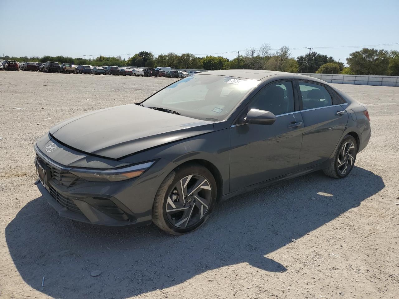 2024 Hyundai Elantra - Image 1
