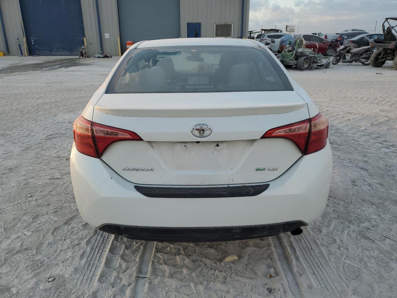 2017 Toyota Corolla Le Eco VIN: 5YFBPRHE7HP626574 Lot: 78329264