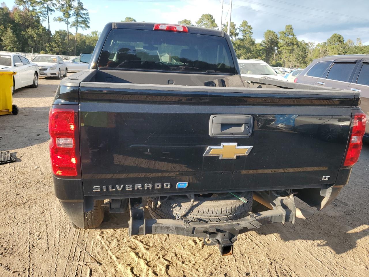 2018 Chevrolet Silverado C1500 Lt VIN: 3GCUCRER9JG330107 Lot: 73997324