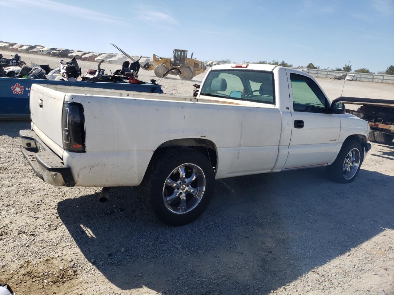 2002 Chevrolet Silverado - Image 3