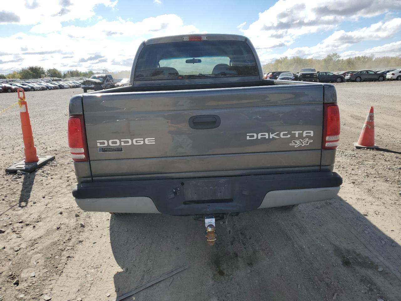 1D7HG38X03S227575 2003 Dodge Dakota Quad Sport