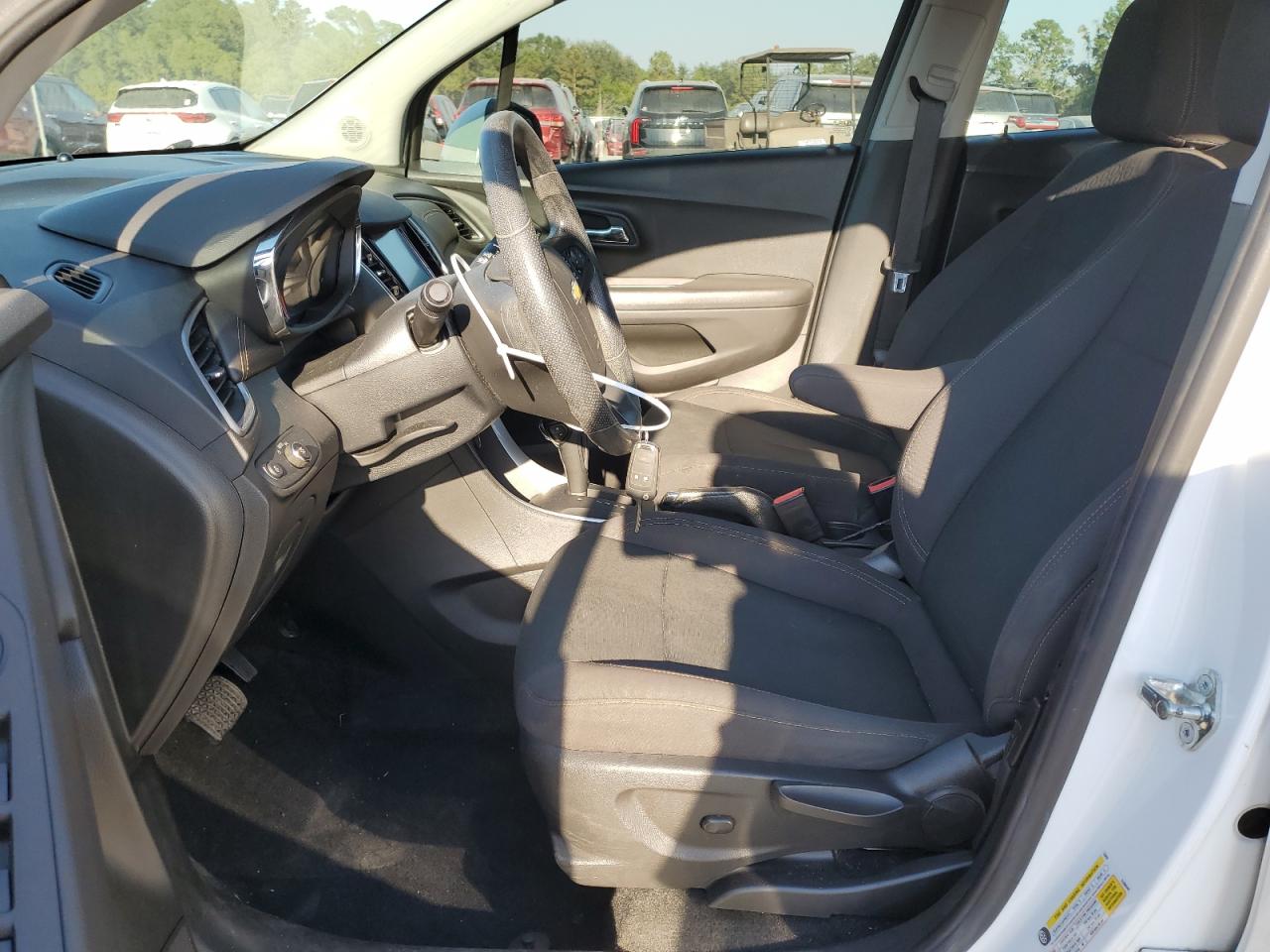 2017 Chevrolet Trax - Image 7