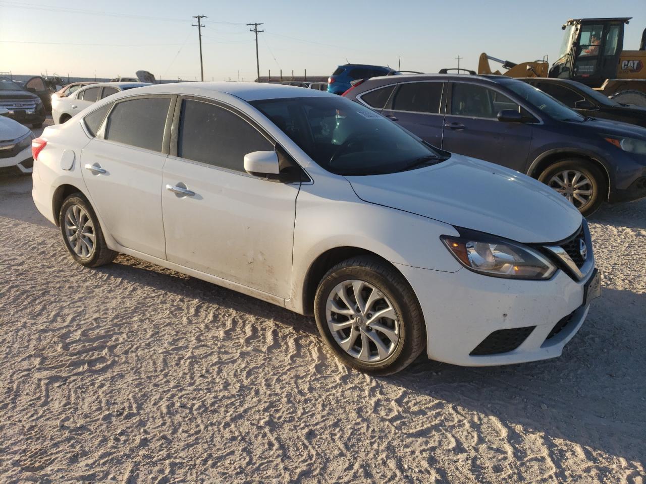 VIN 3N1AB7AP8JL643819 2018 NISSAN SENTRA no.4