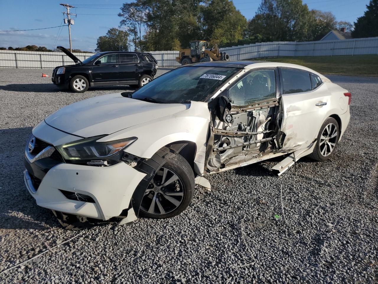 2016 Nissan Maxima - Image 1