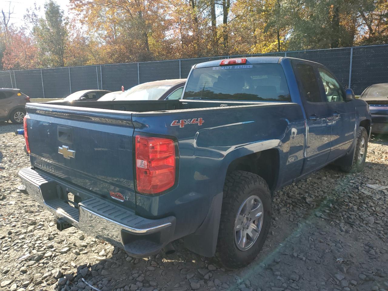 2017 Chevrolet Silverado - Image 3