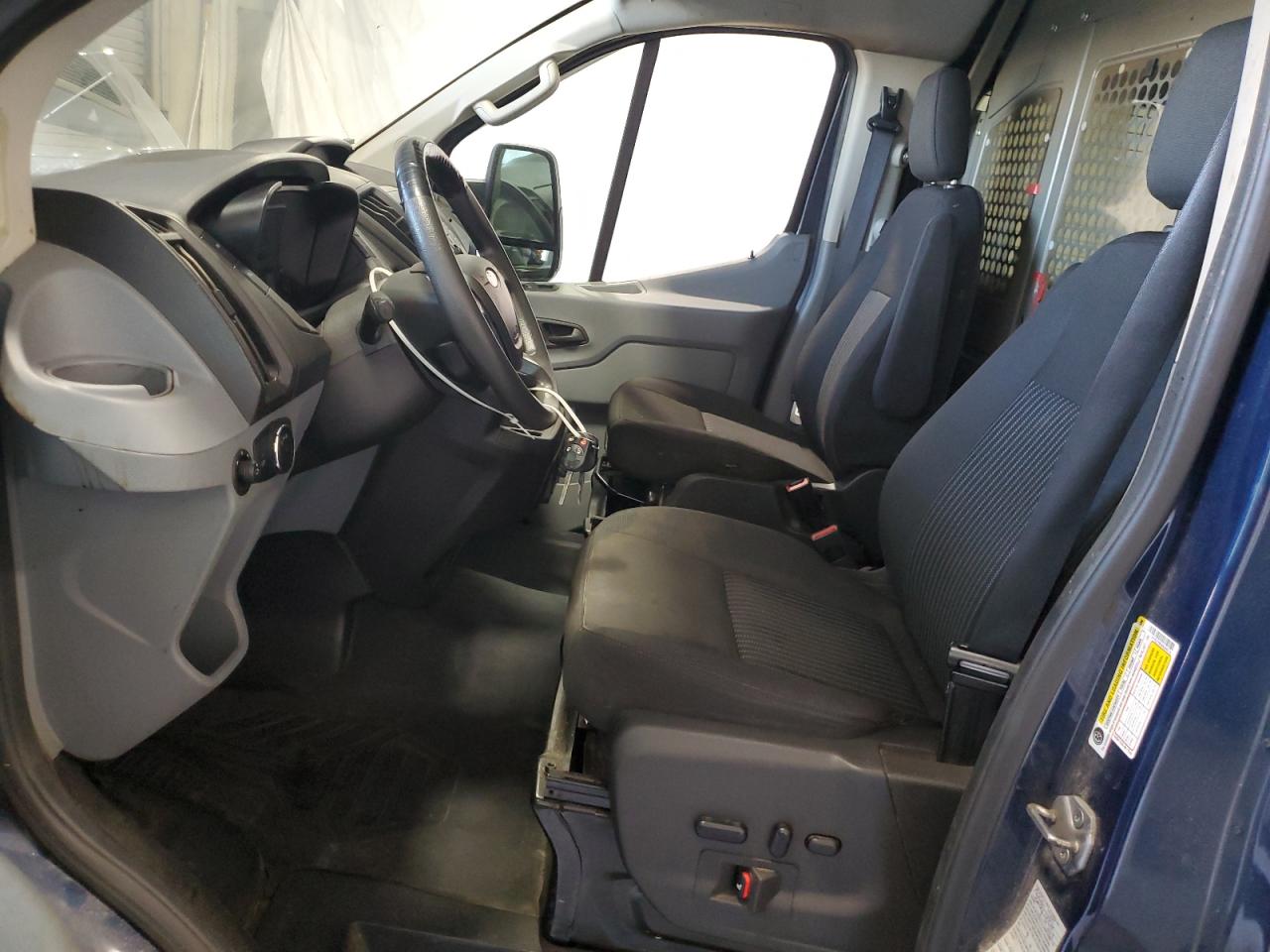 1FTYE2YM3KKA80232 2019 Ford Transit T-150