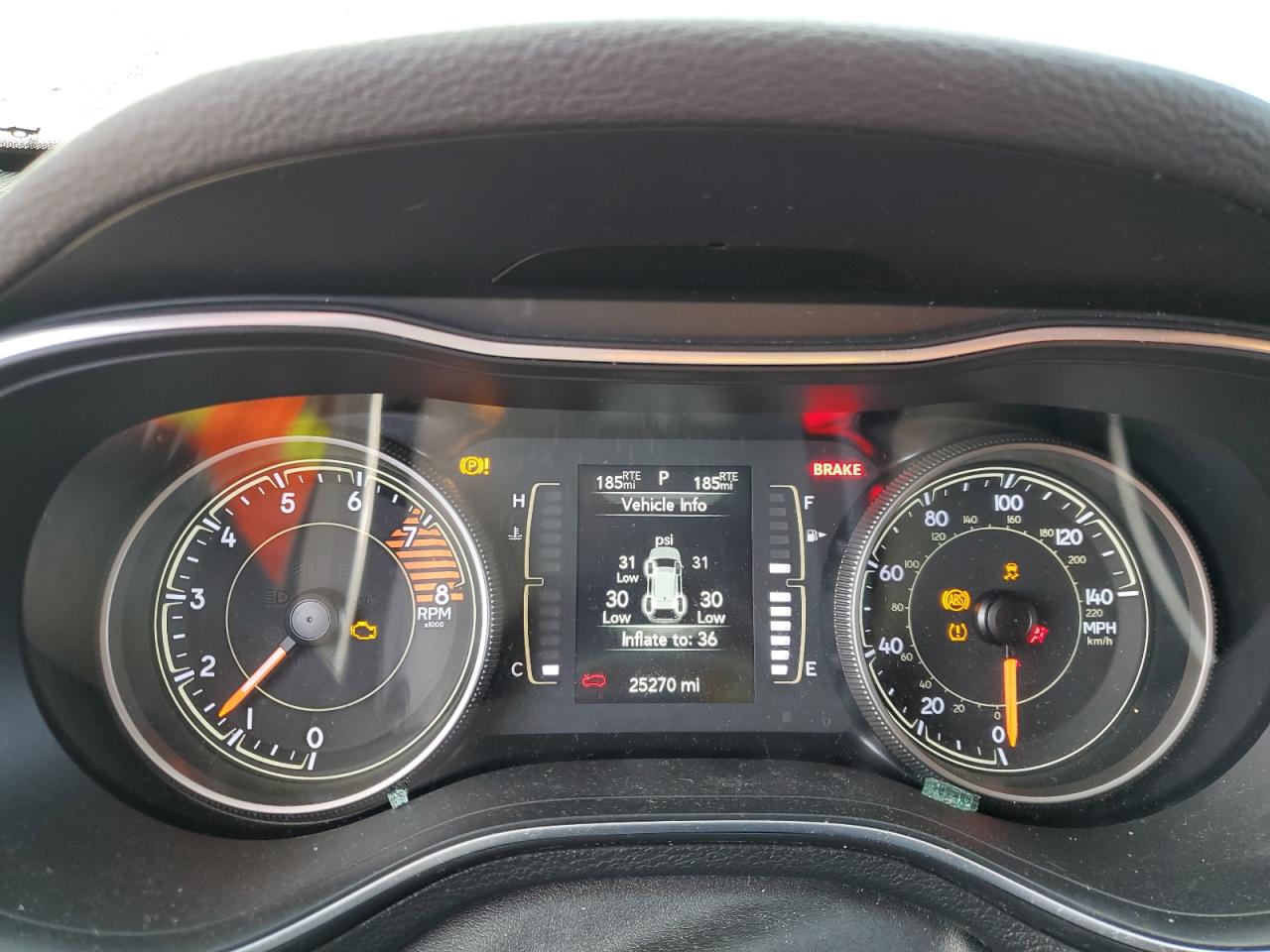 2019 Jeep Grand Cherokee - Image 9