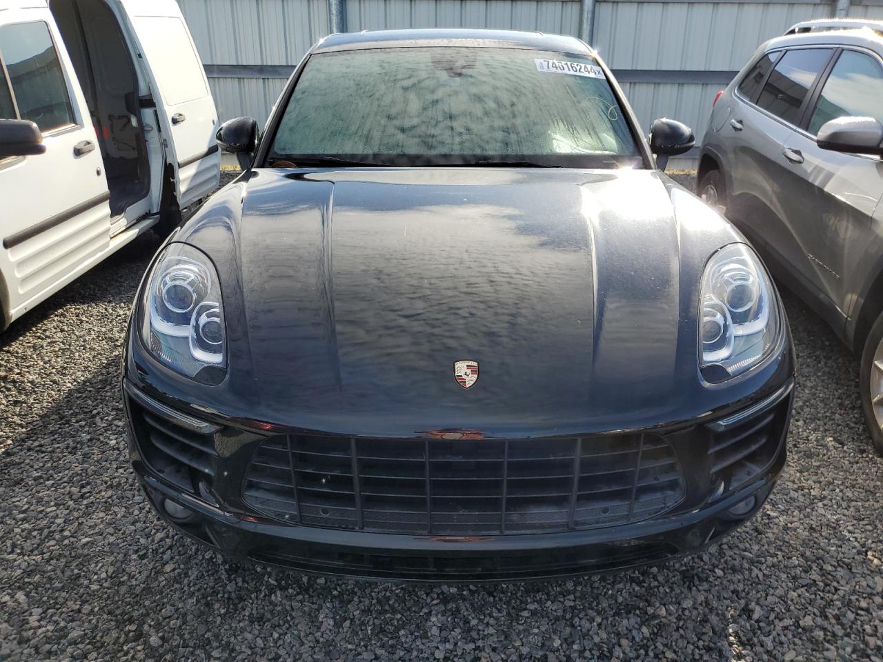 2018 Porsche Macan - Image 5