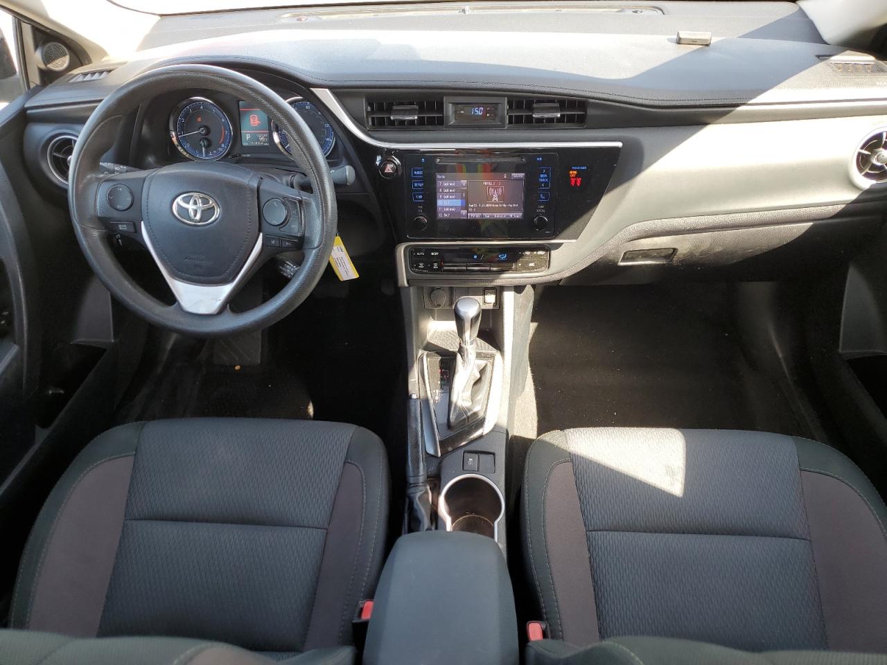 2018 Toyota Corolla L VIN: 2T1BURHE1JC072429 Lot: 77463784