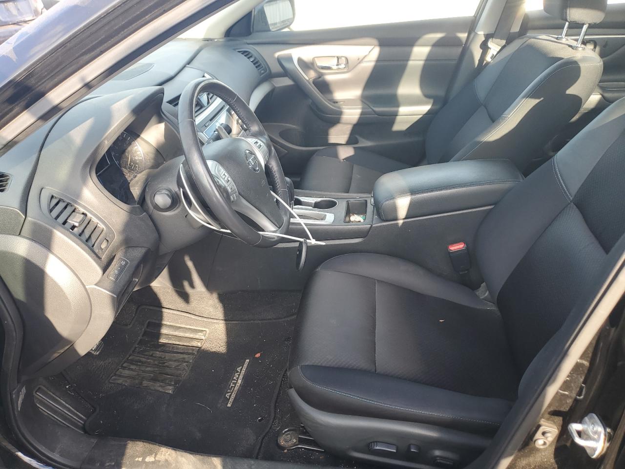 2017 Nissan Altima - Image 7