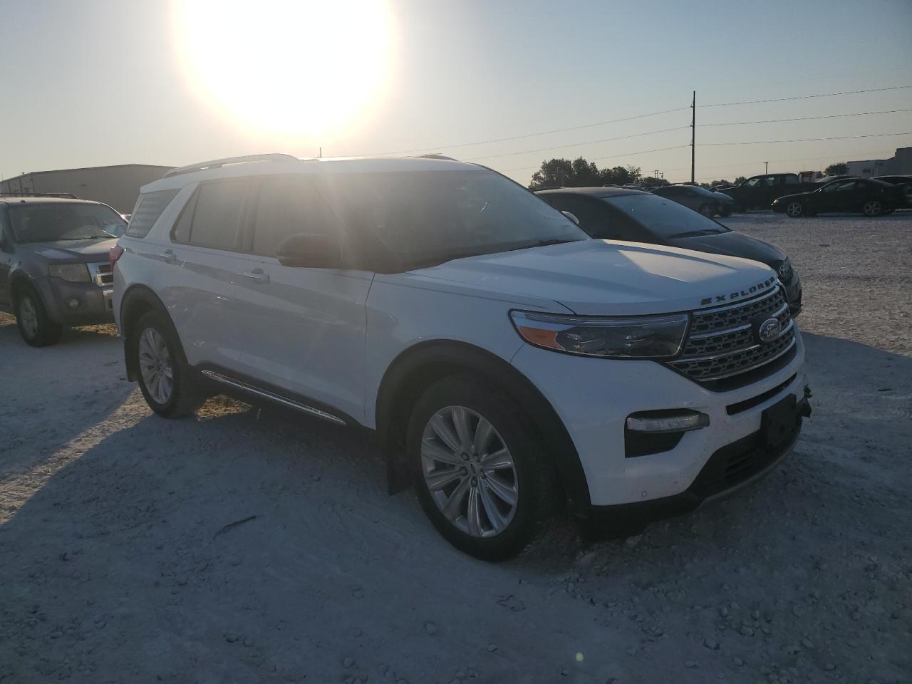 2021 Ford Explorer - Image 4