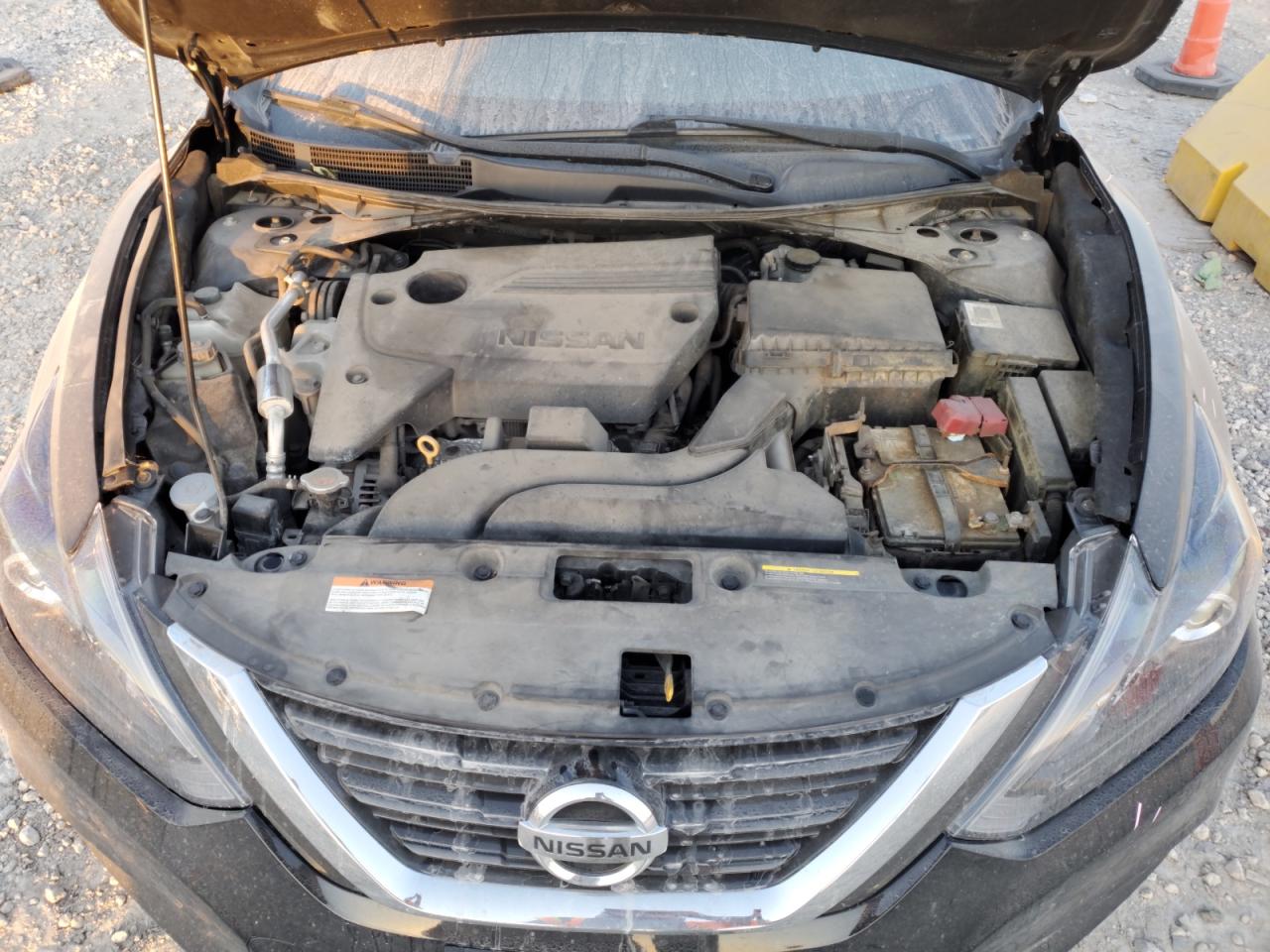 1N4AL3AP0JC255830 2018 Nissan Altima 2.5