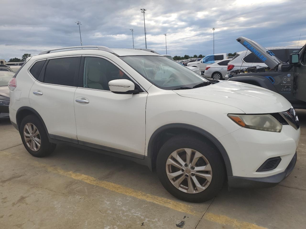 2014 Nissan Rogue - Image 4