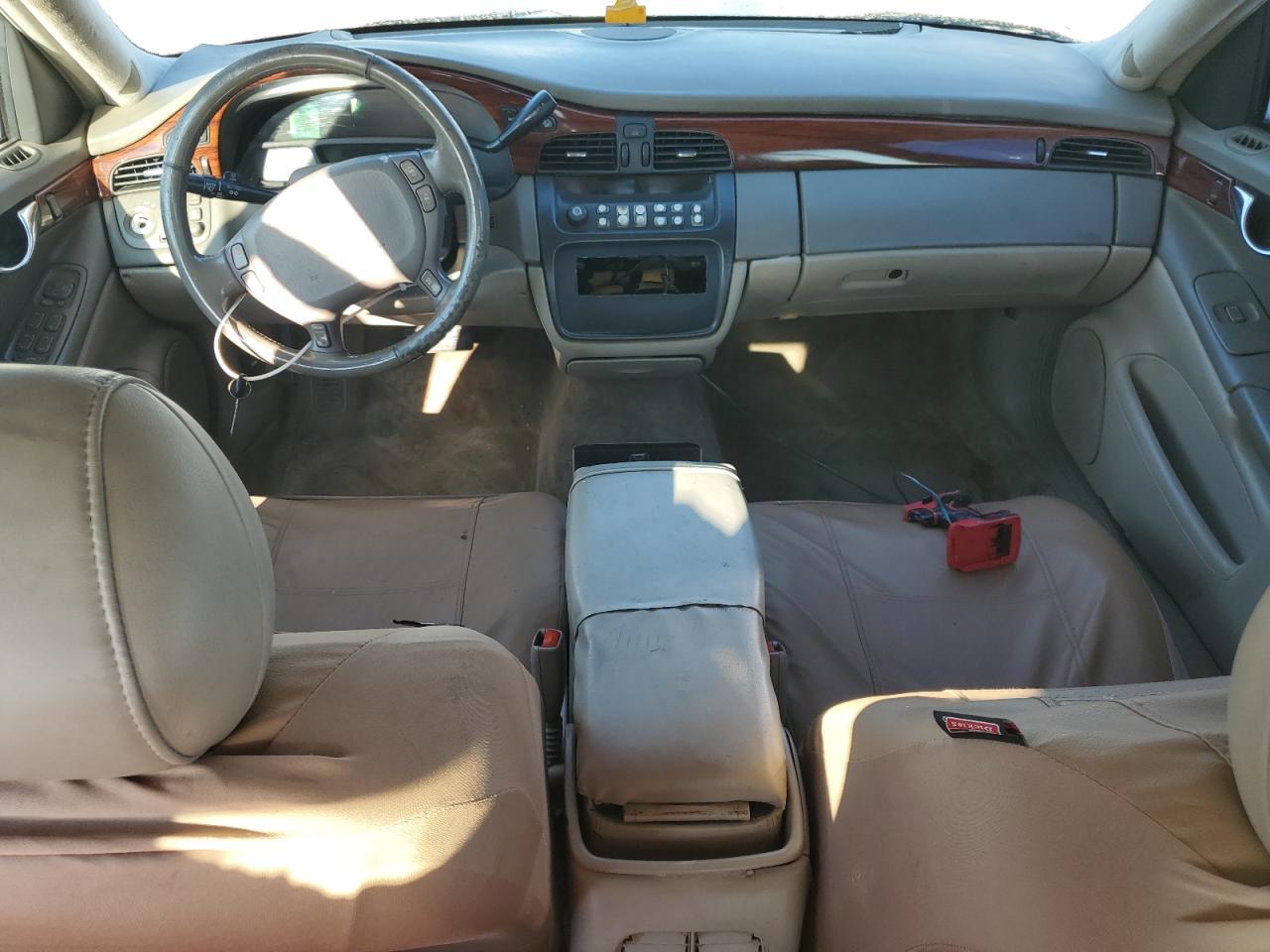 2002 Cadillac Deville VIN: 1G6KD54YX2U104701 Lot: 74187264