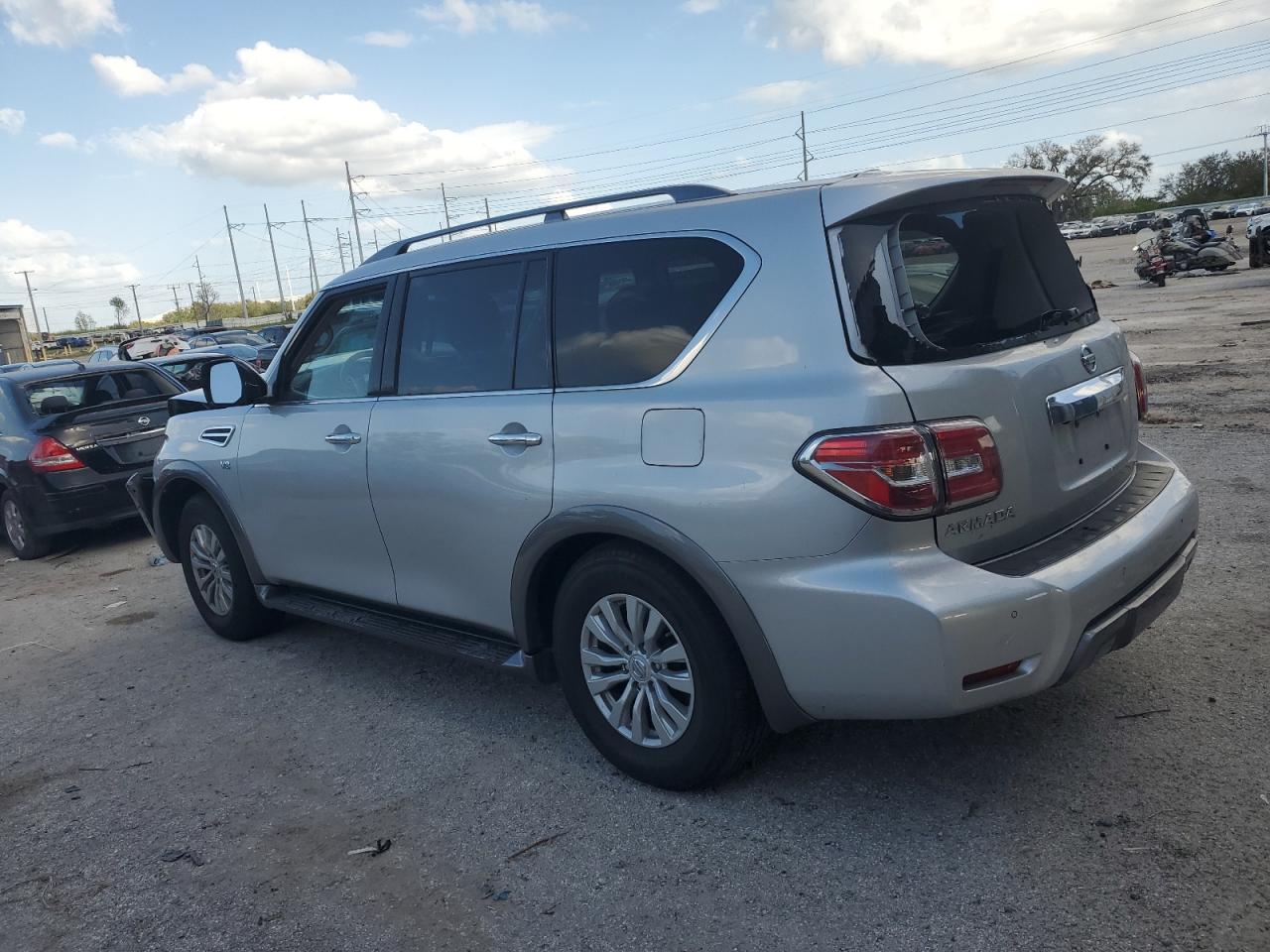 2019 Nissan Armada - Image 2