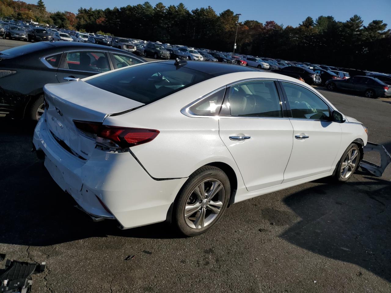 2019 Hyundai Sonata - Image 3