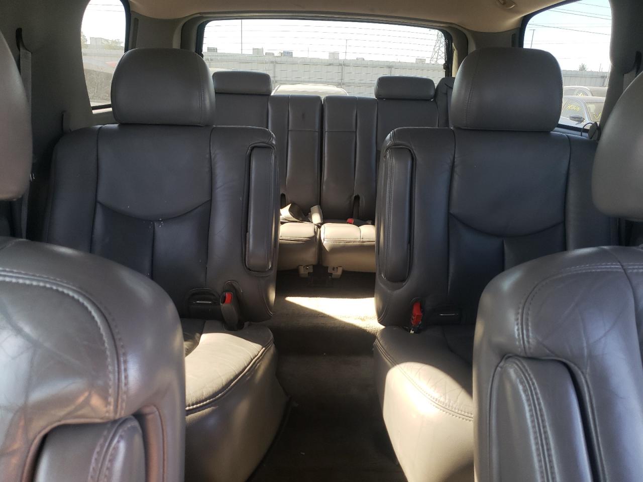 2004 GMC Yukon Denali VIN: 1GKEK63U64J230180 Lot: 73601354