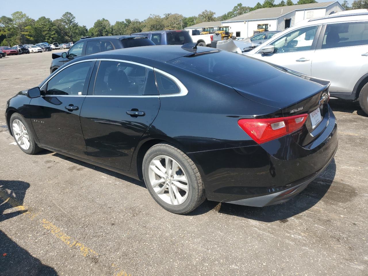 2018 Chevrolet Malibu - Image 2