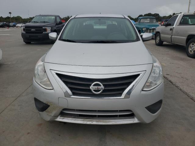  NISSAN VERSA 2017 Silver