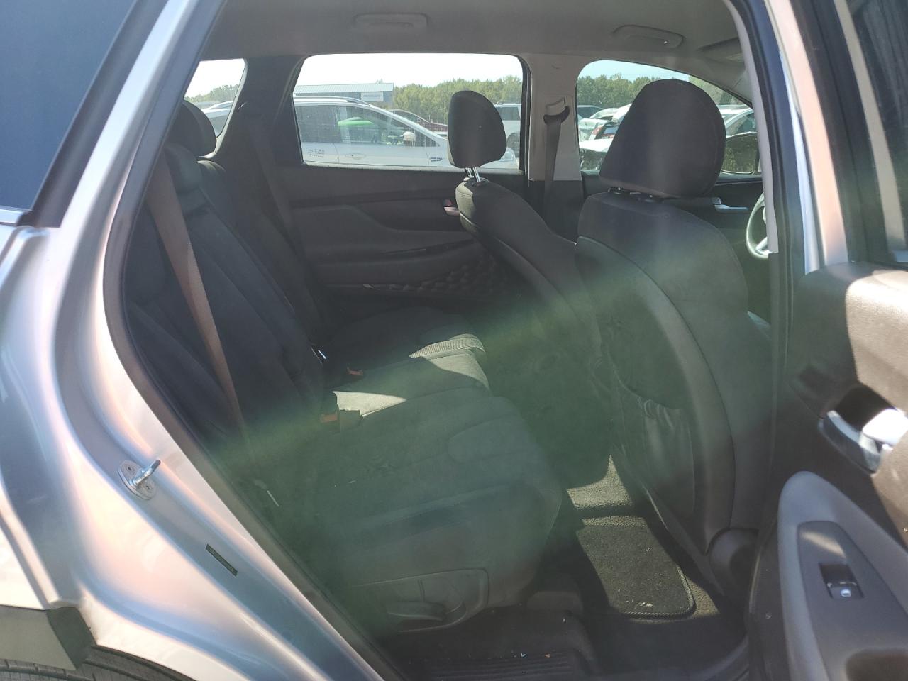 2019 Hyundai Santa Fe - Image 10