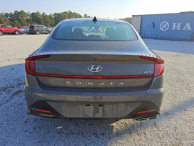 5NPEJ4J28LH006985 Hyundai Sonata SEL 6