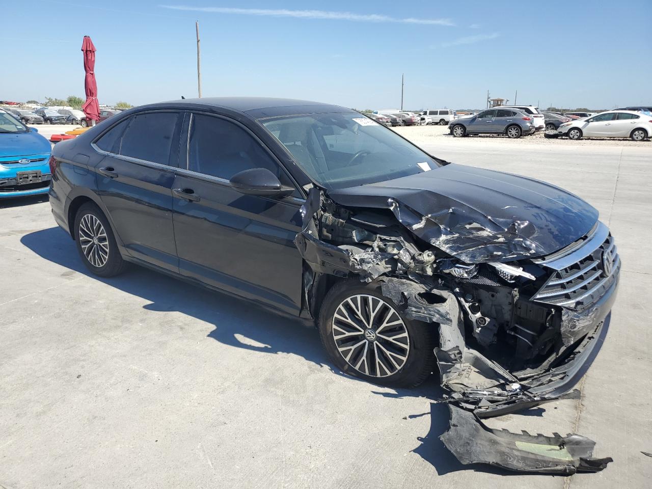 2019 Volkswagen Jetta - Image 4