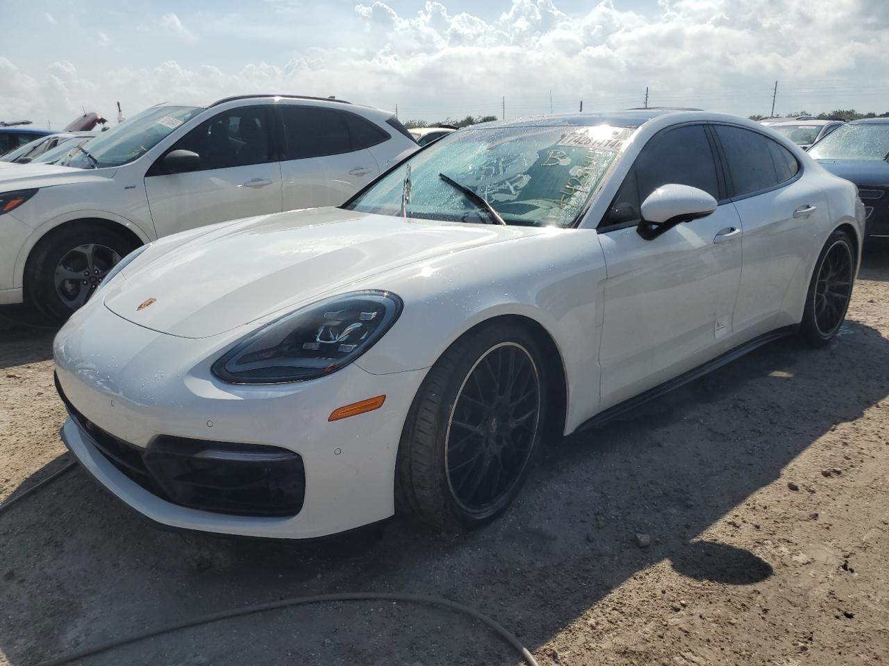 2023 PORSCHE PANAMERA