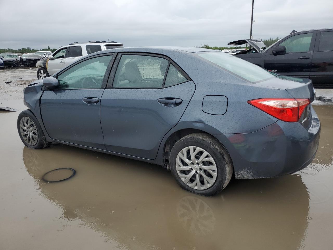 2019 Toyota Corolla - Image 2