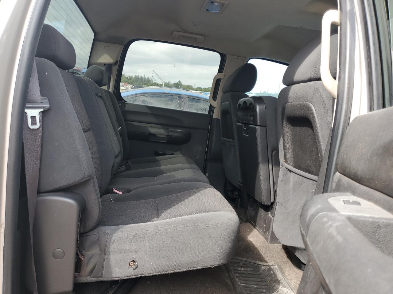 2008 Chevrolet Silverado C3500 VIN: 1GCHC33K38F117895 Lot: 76732994