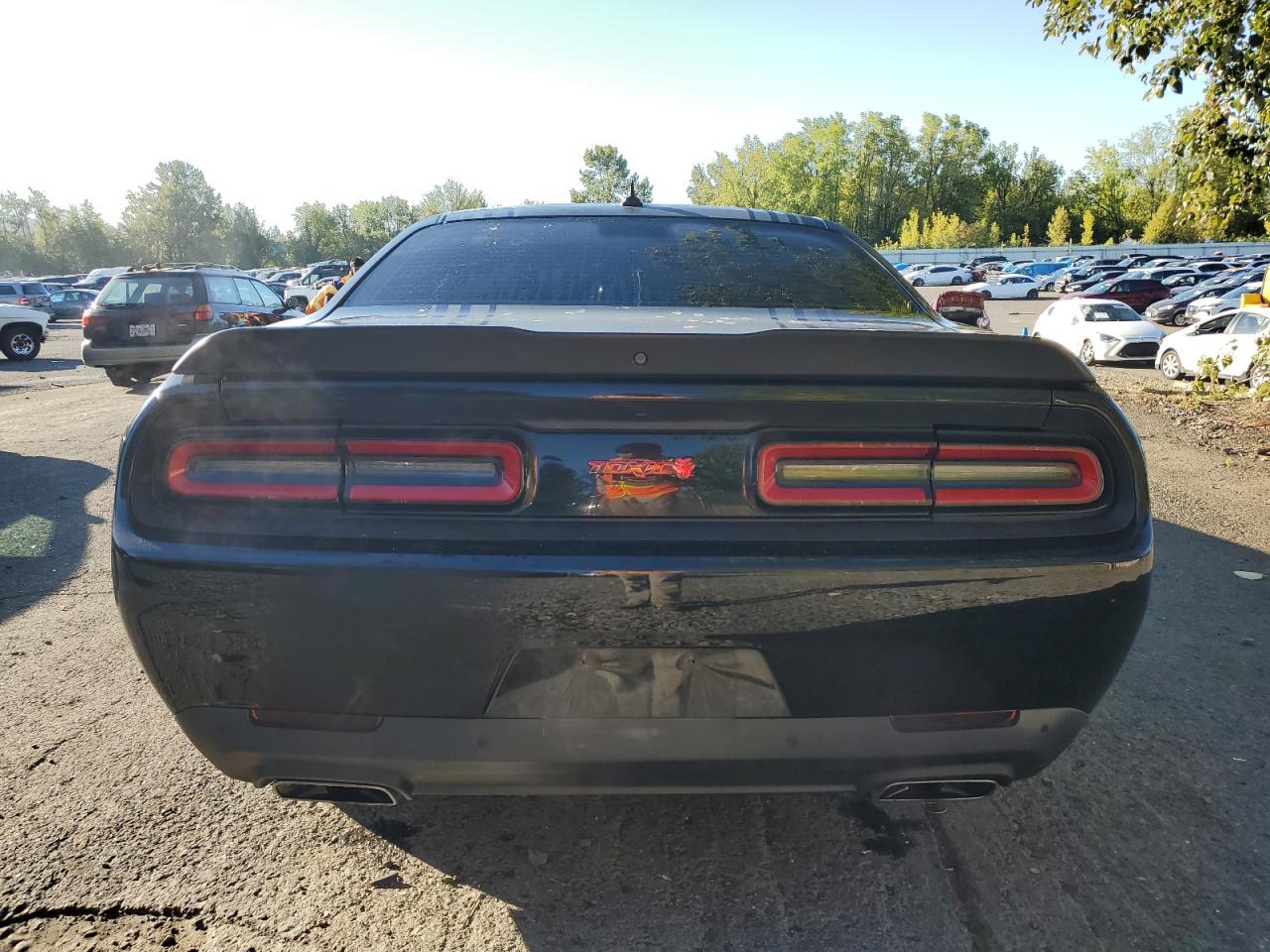 2C3CDZFJXGH257036 2016 Dodge Challenger R/T Scat Pack