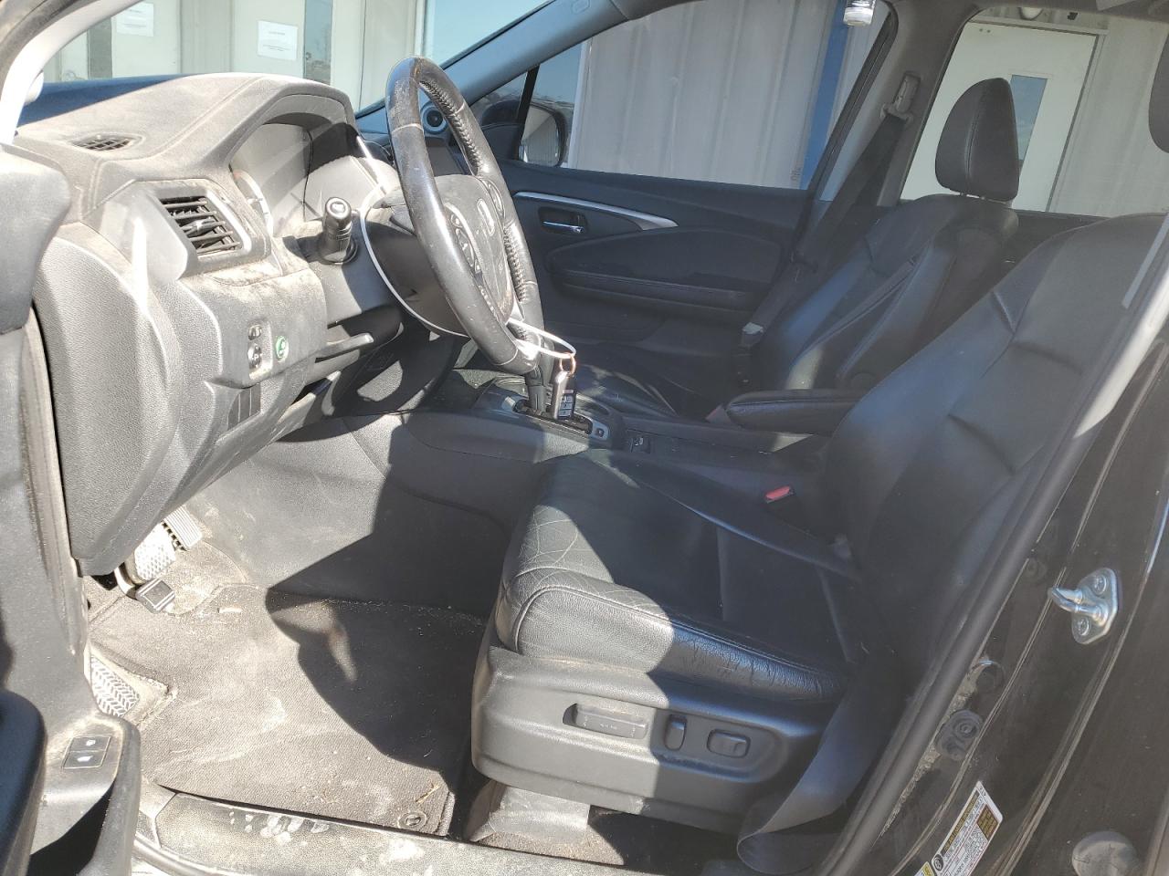 2016 Honda Pilot - Image 7