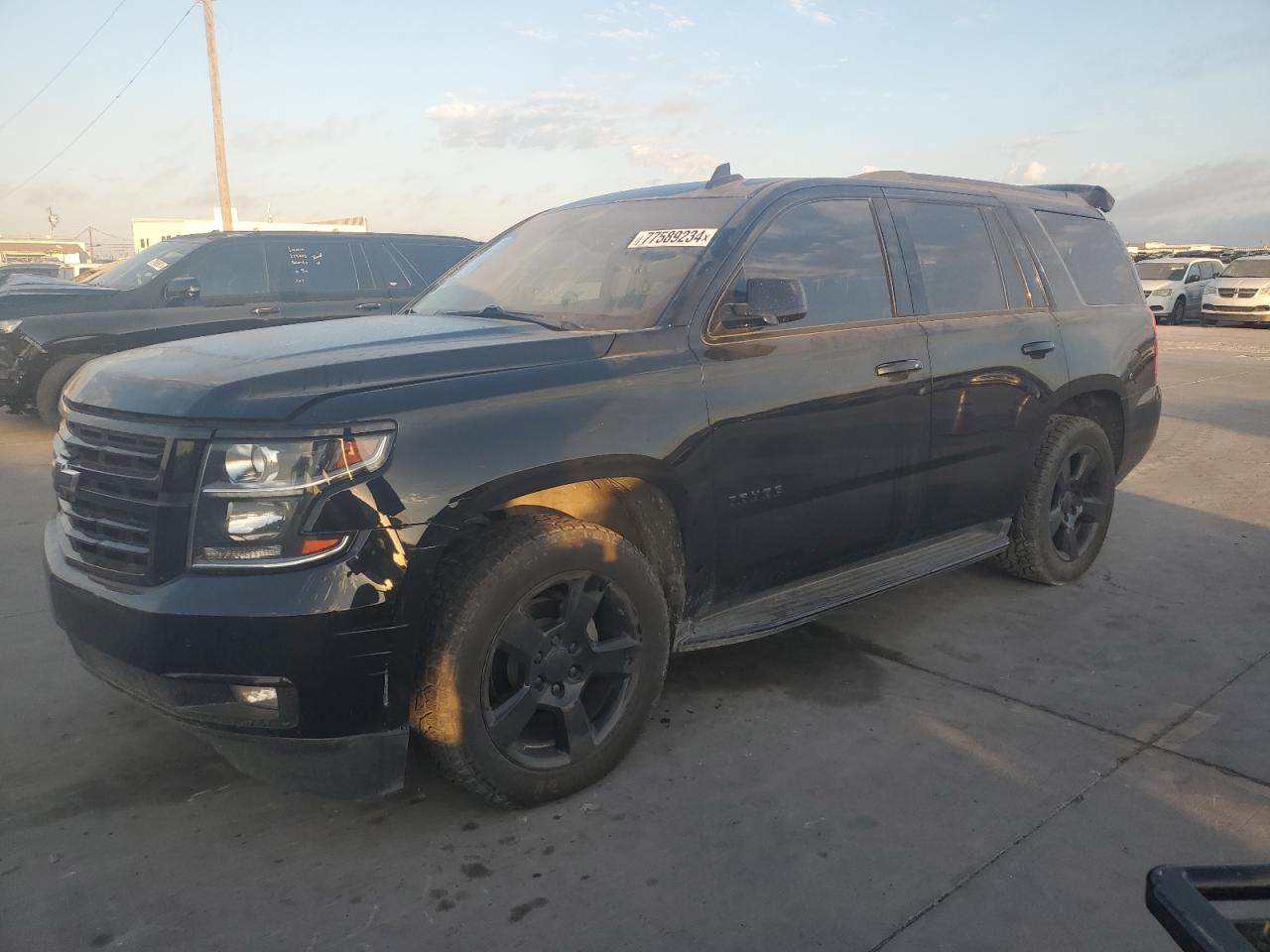 1GNSKCKCXJR141206 2018 Chevrolet Tahoe K1500 Premier