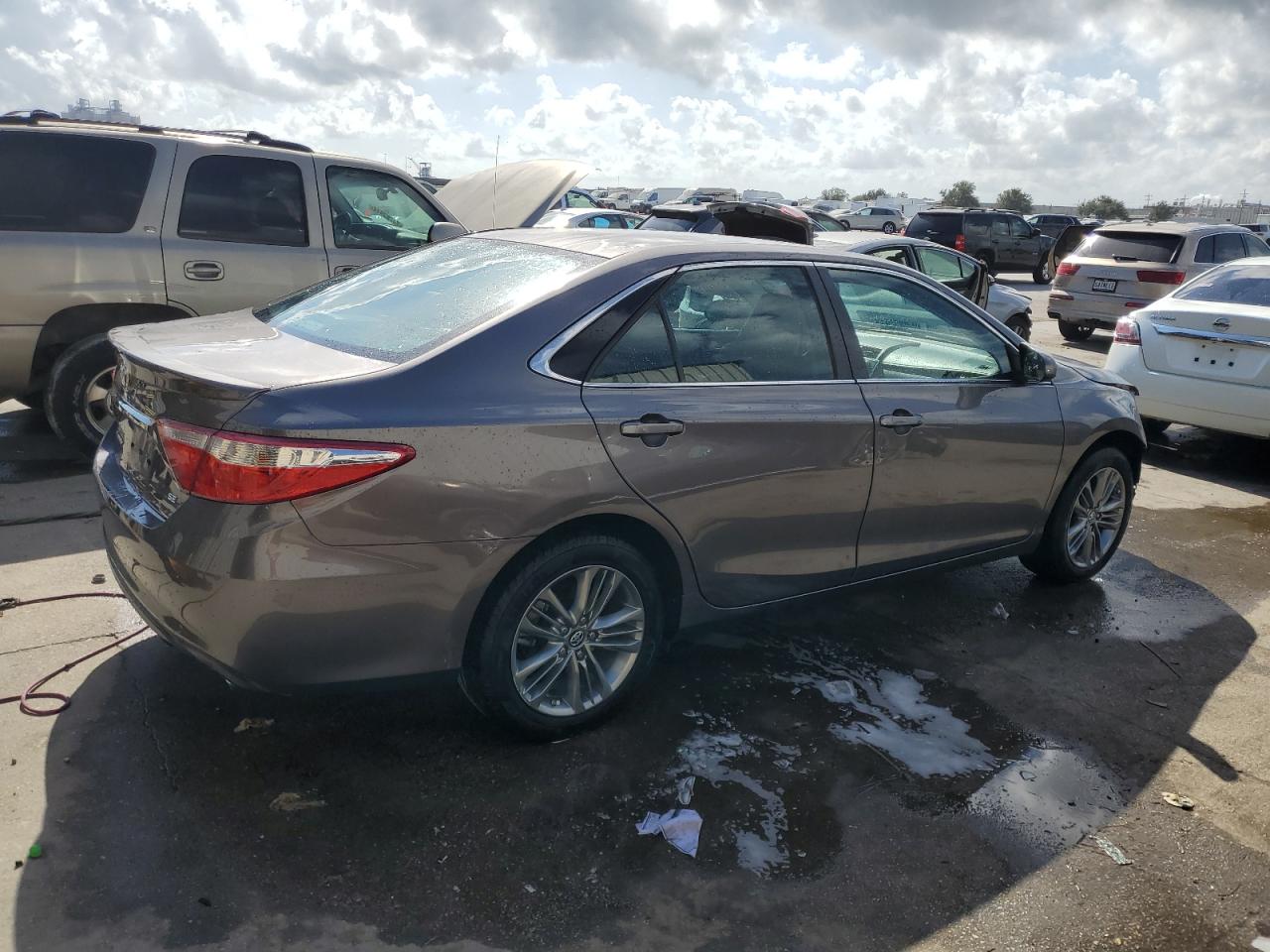 VIN 4T1BF1FK9HU326854 2017 TOYOTA CAMRY no.3