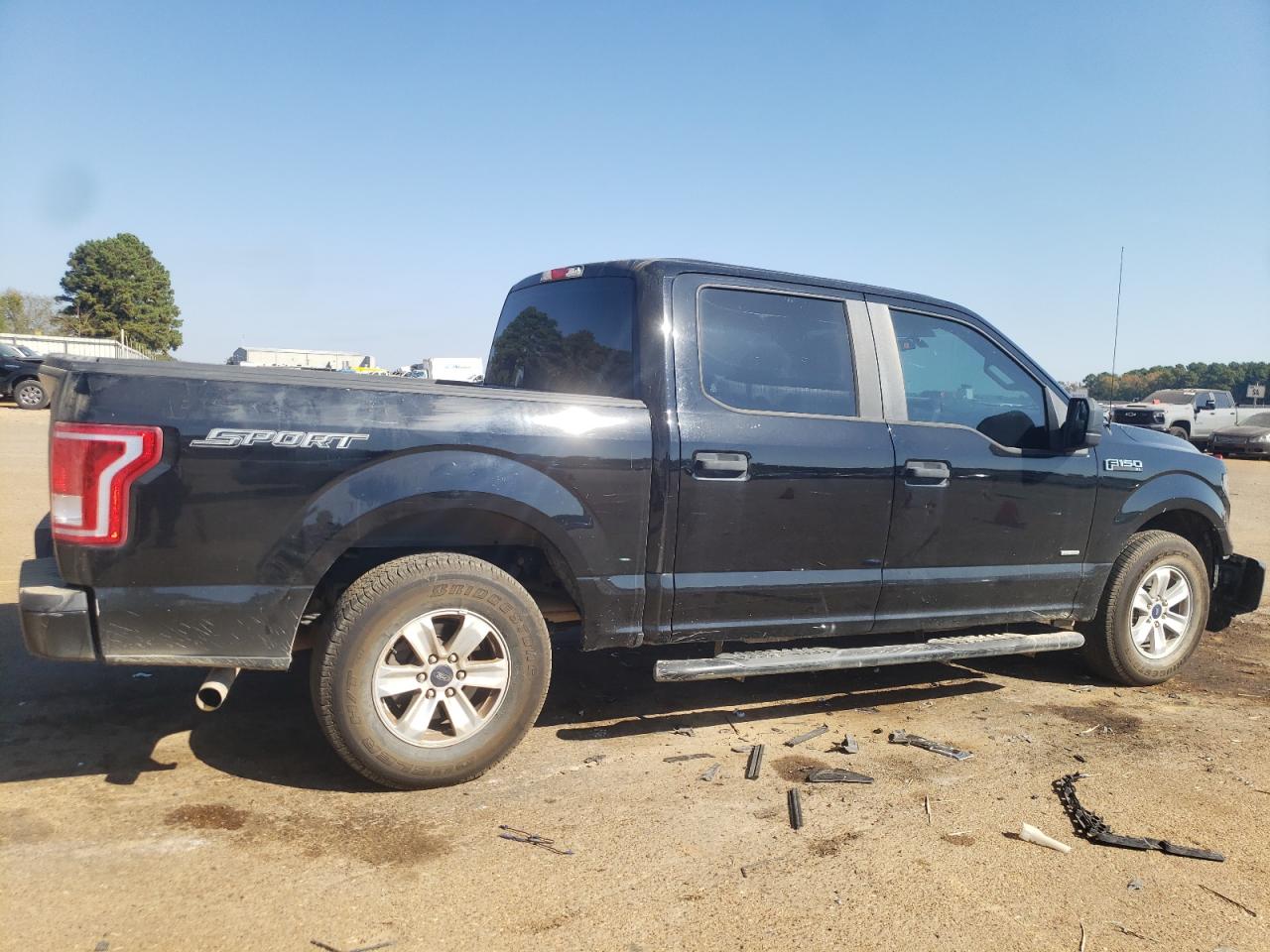 2016 Ford F-150 - Image 3