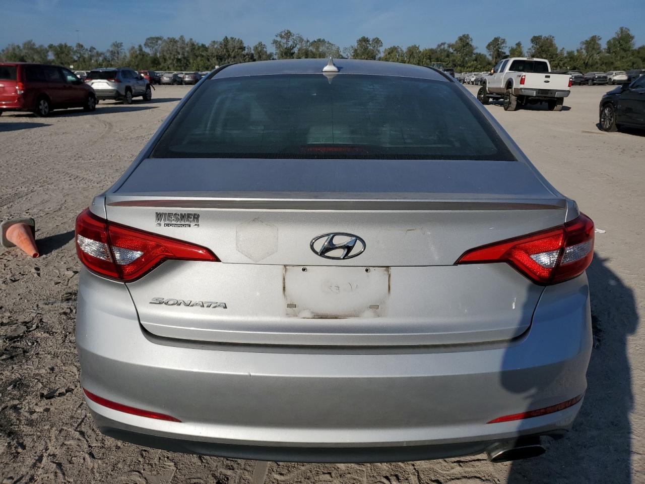 2015 Hyundai Sonata - Image 6