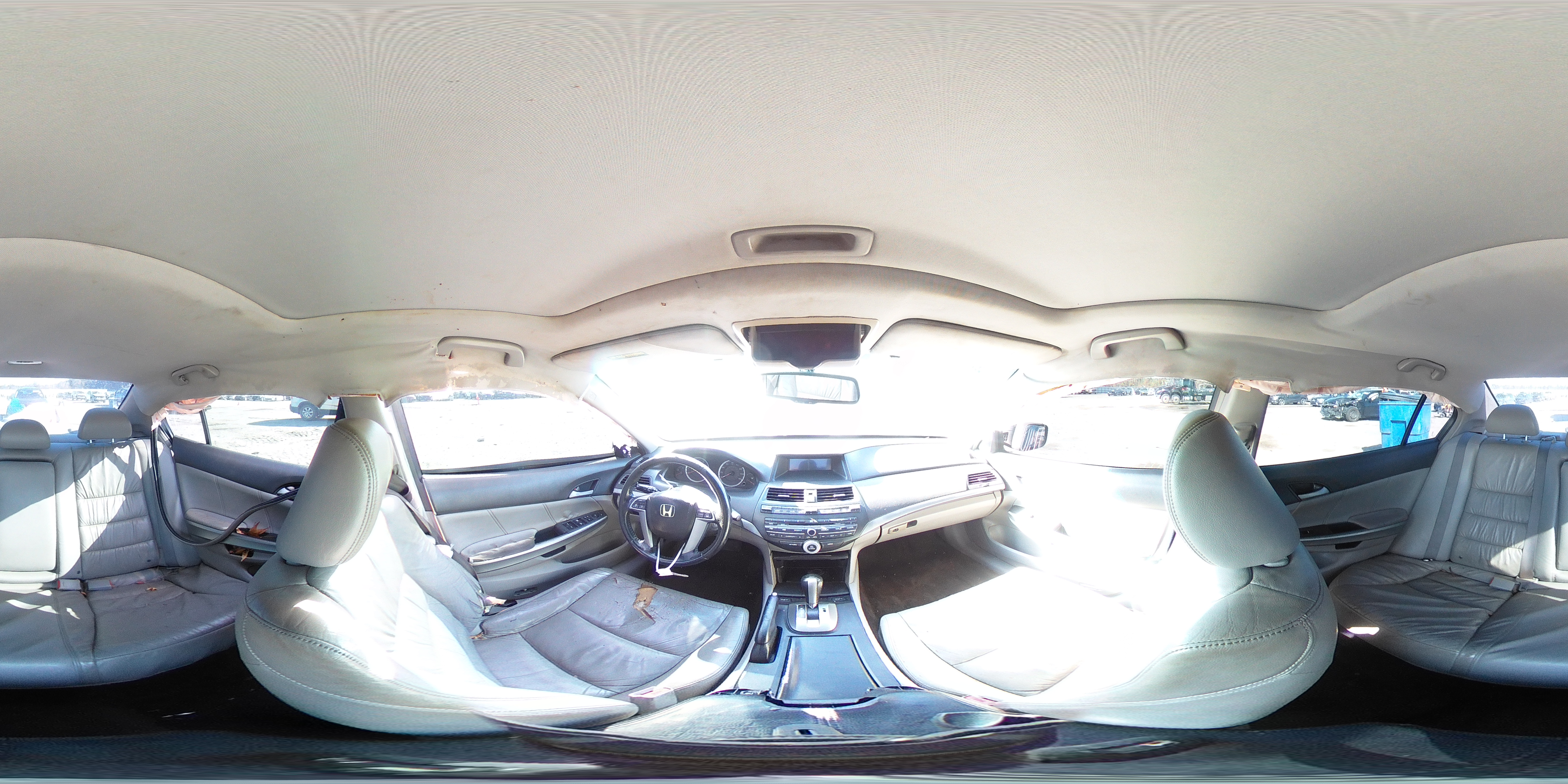 2009 Honda Accord - Image 12