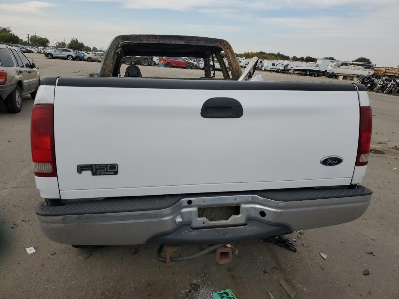 2FTPX18L9YCA69708 2000 Ford F150