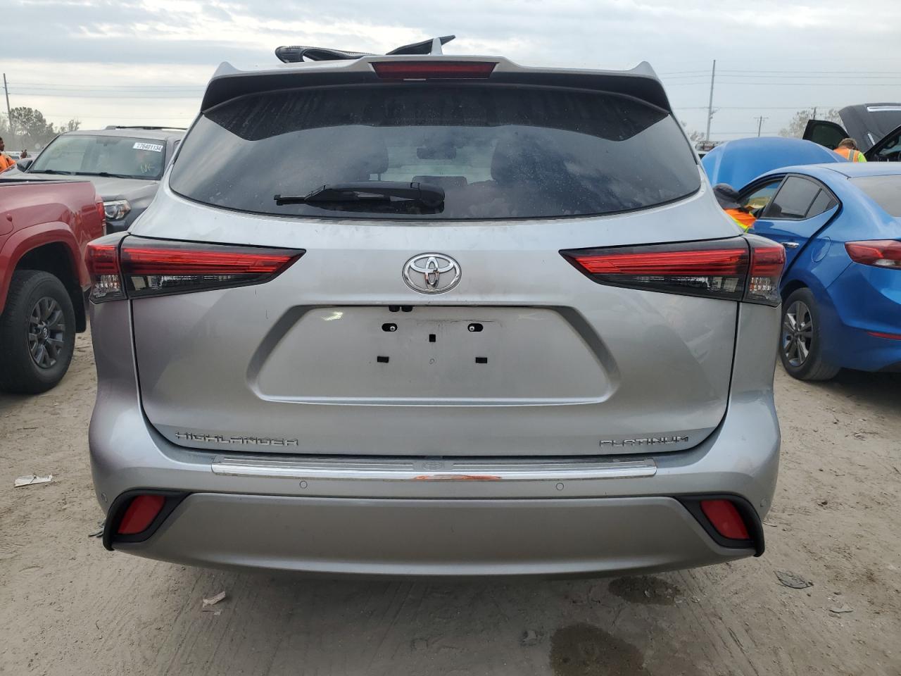 2022 Toyota Highlander Platinum VIN: 5TDFZRAH0NS109183 Lot: 75995694