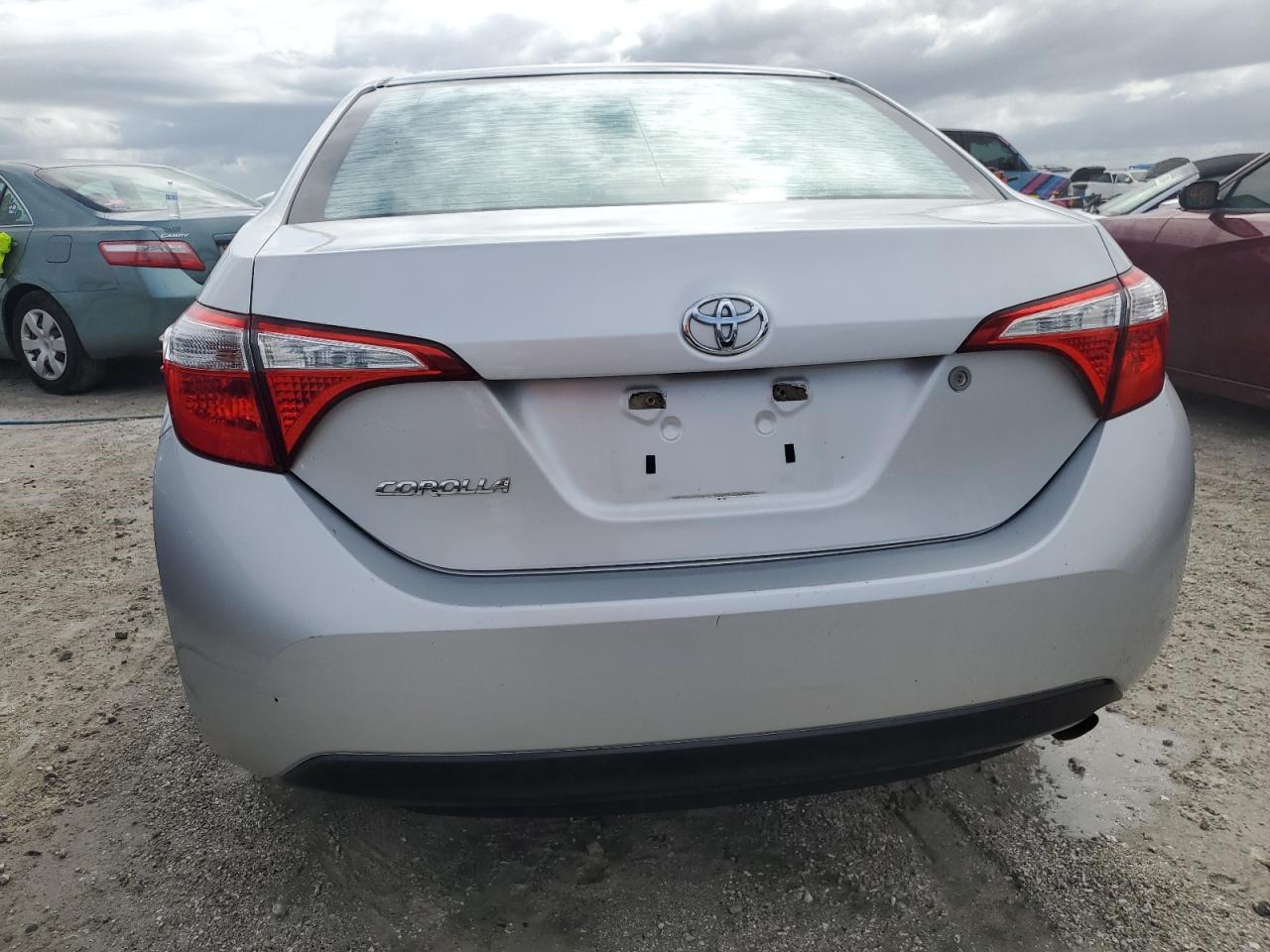 2016 Toyota Corolla L VIN: 5YFBURHE4GP410768 Lot: 74666184