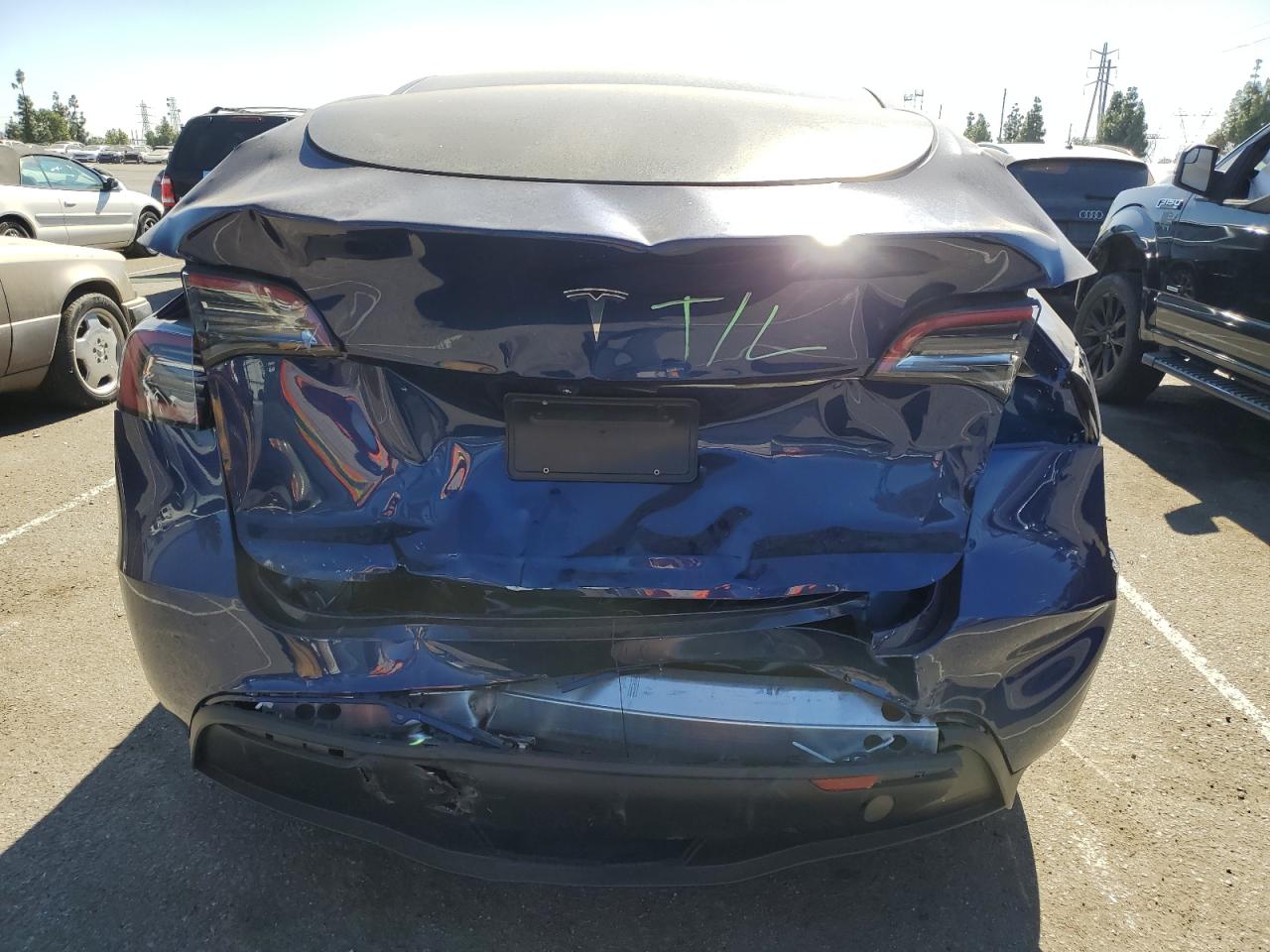 7SAYGDED6RF083842 2024 Tesla Model Y