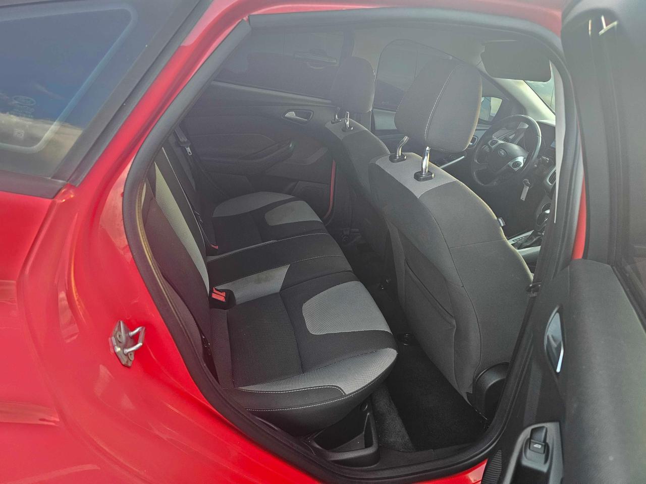 2012 Ford Focus - Image 6